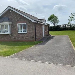 Holiday home Cosy Dog Friendly Sleeps 4, Bridlington